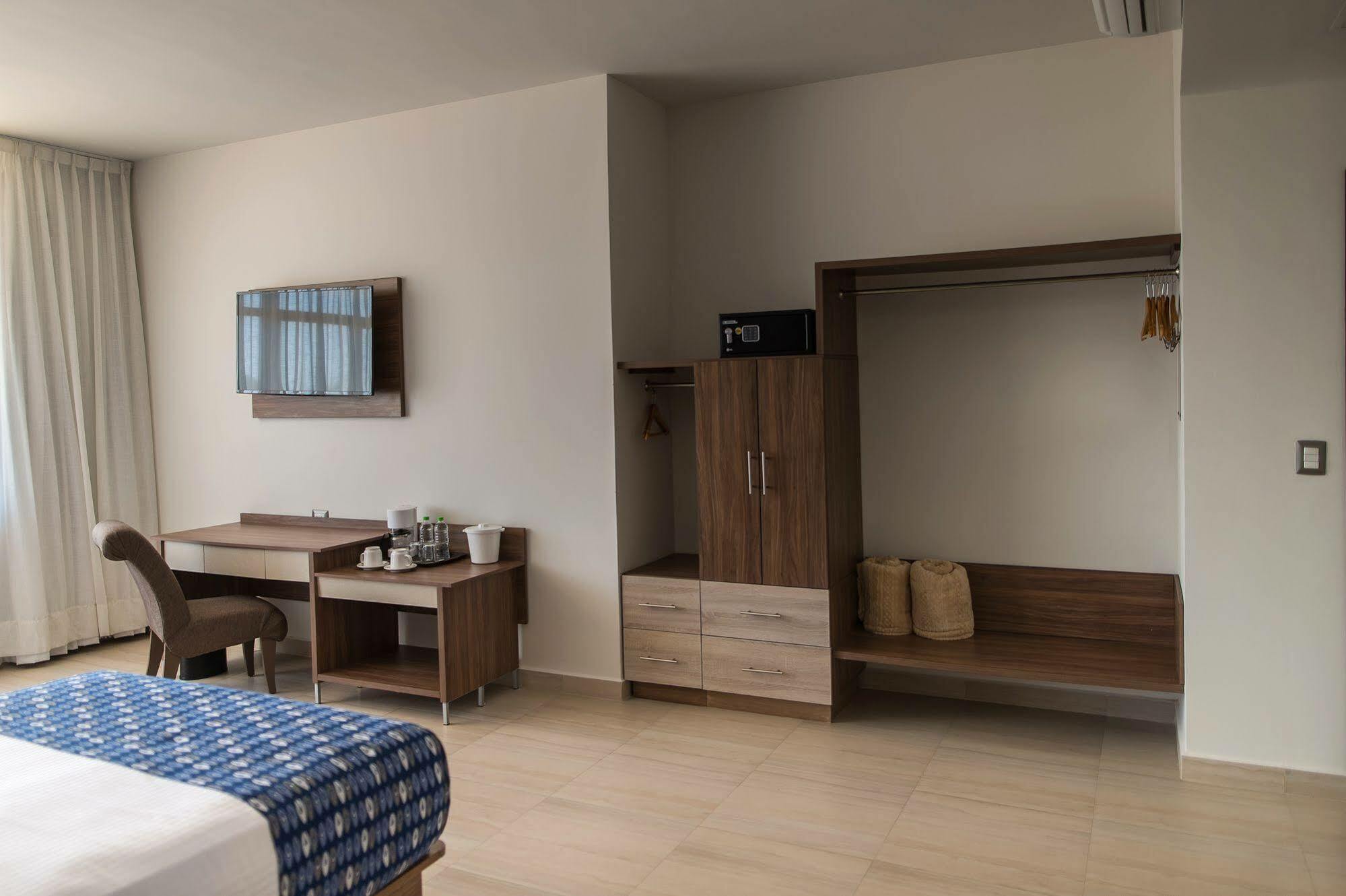 Ocean View Beach Hotel Mazatlán Extérieur photo